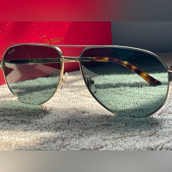 Cartier Gold Aviator Frame Sunglasses with Tortoise Detail (Mint Tint) - Picture 1 of 7